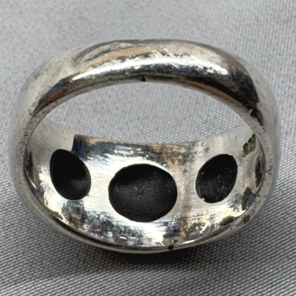 Black Banded Agate Ring Mens Size 8.5 Silver Good 925 Sterling Triple Stone Band